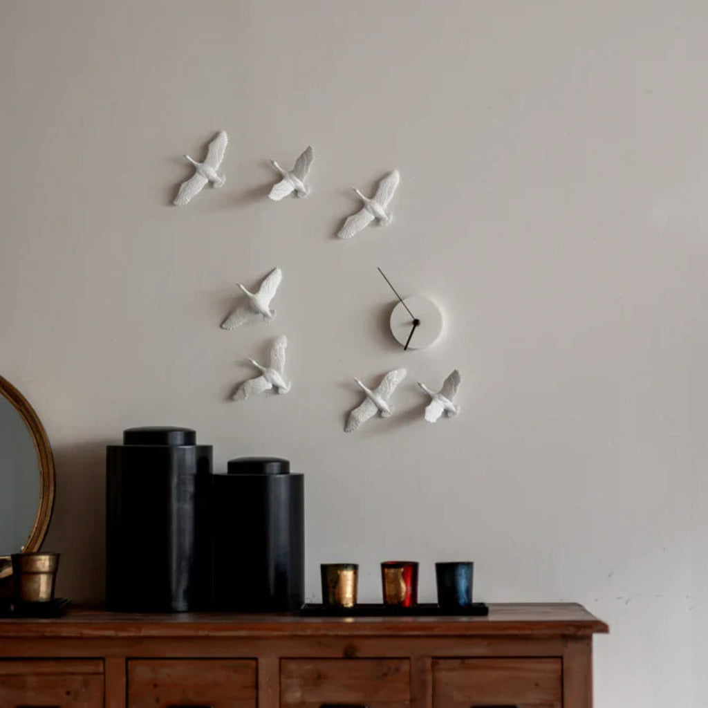 Clock Haoshi Migrantbird C Form Spacio India