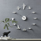 Clock Haoshi Migrantbird X - O Form Spacio India