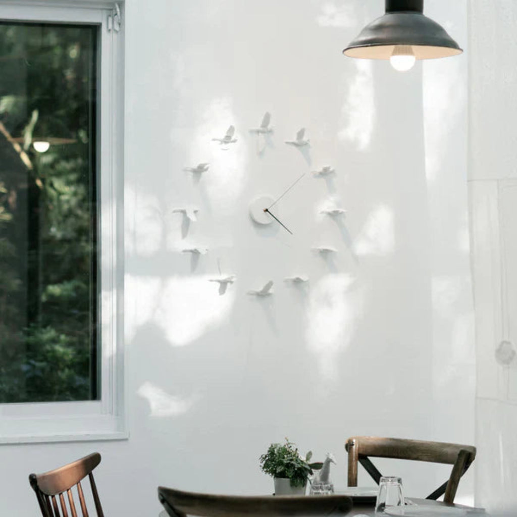 Clock Haoshi Migrantbird X - O Form Spacio India