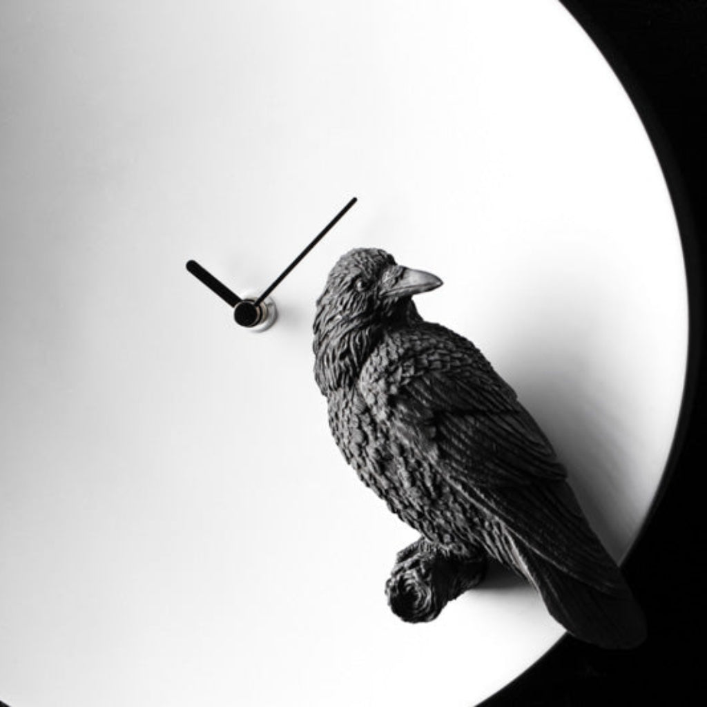 Clock Haoshi Moon - Raven Spacio India