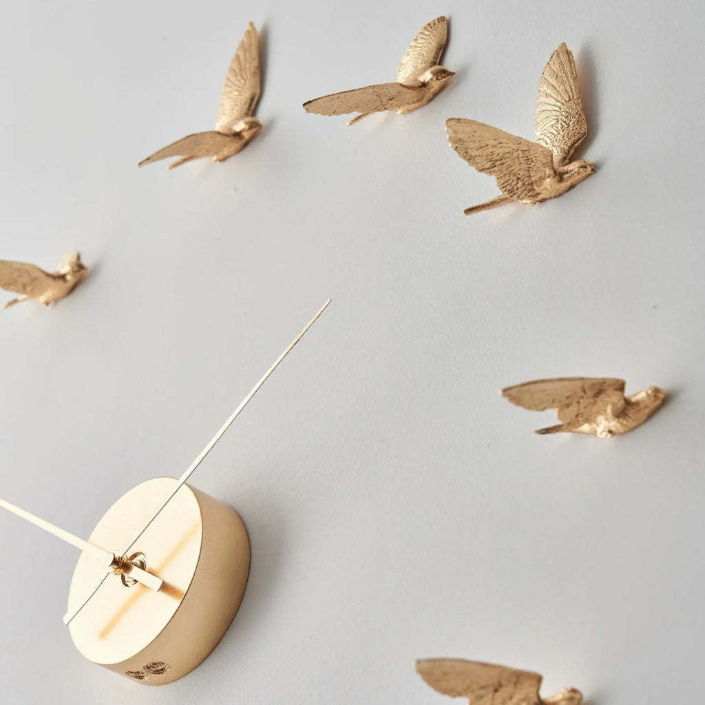 Clock Haoshi Swallow - Gilded Edition Spacio India